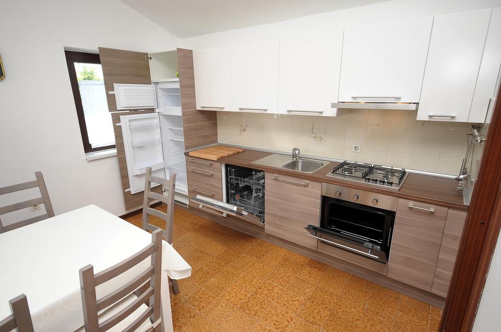 Apartament Vv Póla Szoba fotó